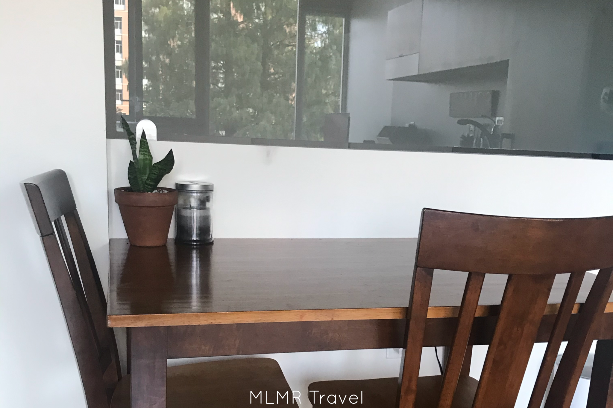 Frugal Minimalist Guide to Furnishing a Home