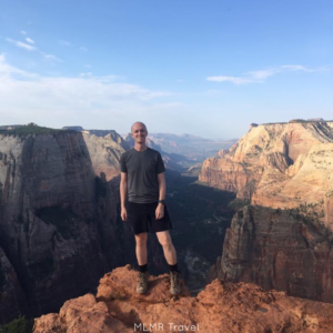 Minimalist hiking Boot for Men